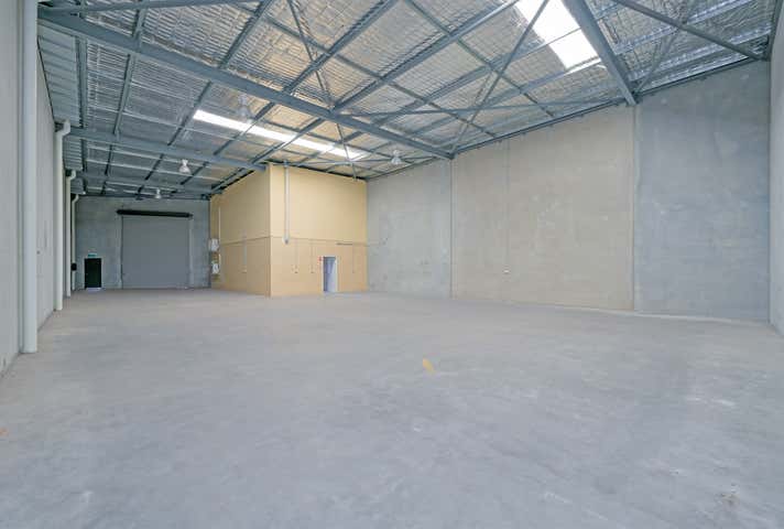 4,2-6 Tulloch Way Canning Vale WA 6155 - Image 20