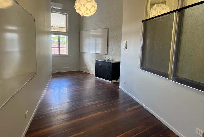 35 Logan Road Woolloongabba QLD 4102 - Image 3