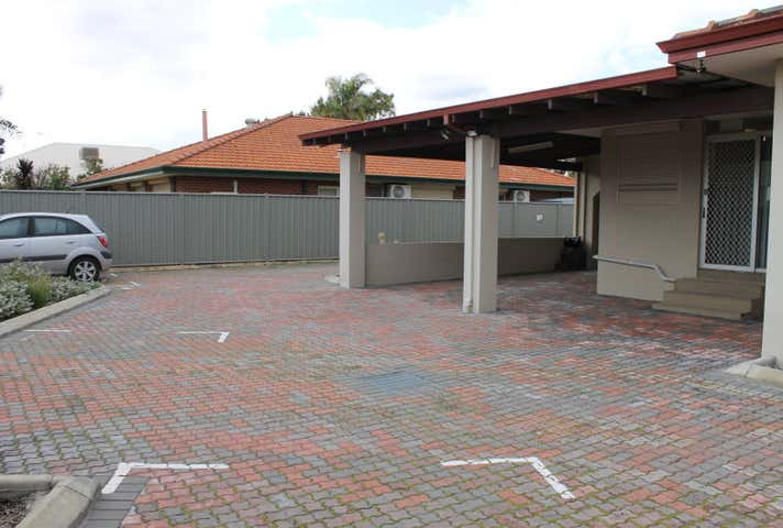 198 Lyon Road Aubin Grove WA 6164 - Image 20