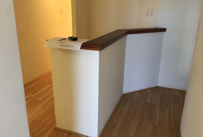 5 Whyalla Court Bibra Lake WA 6163 - Image 7