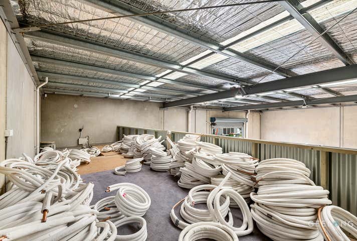 2/22 Apparel Close Breakwater VIC 3219 - Image 5