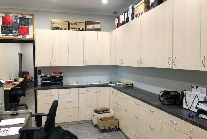 54 Buckingham Drive Wangara WA 6065 - Image 12