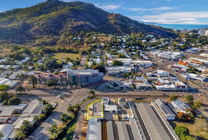 16 Ingham Road West End QLD 4810 - Image 10