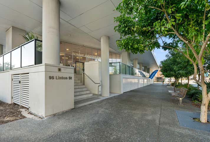 22/95 Linton Street Kangaroo Point QLD 4169 - Image 4
