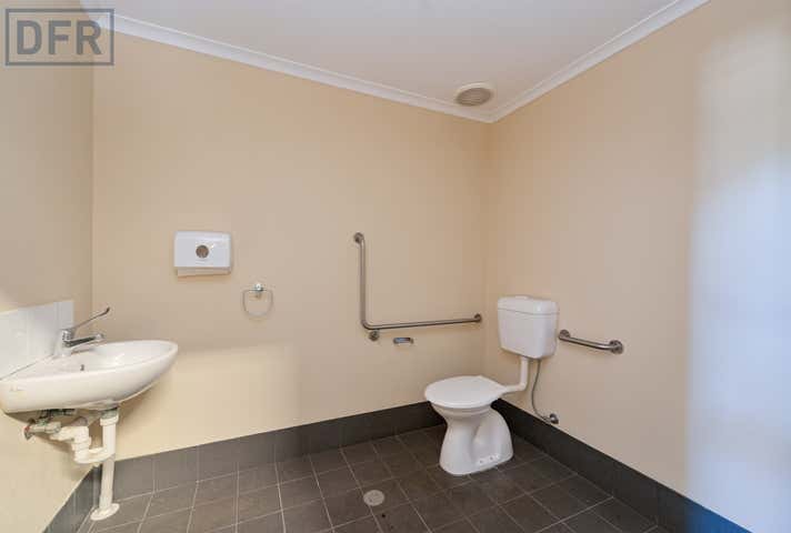 4/11 Milson Place O'Connor WA 6163 - Image 14