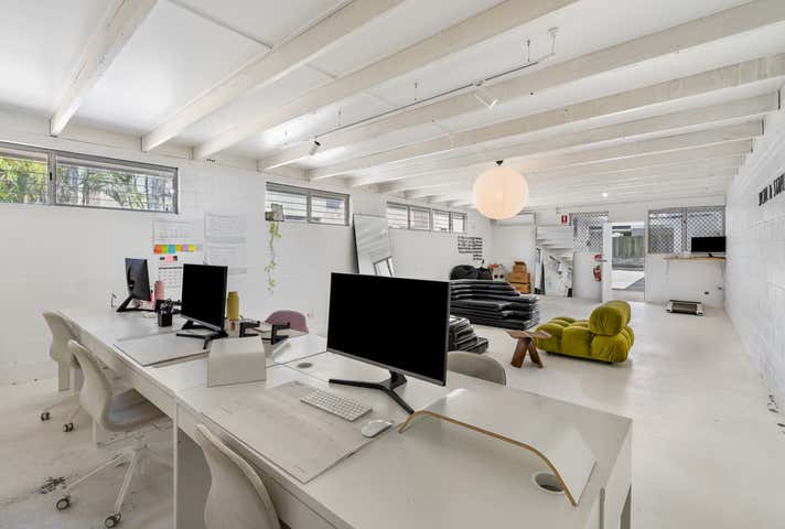 3 Sportsman Avenue Mermaid Beach QLD 4218 - Image 3