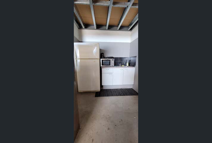 7/1848 Albany Highway Maddington WA 6109 - Image 5