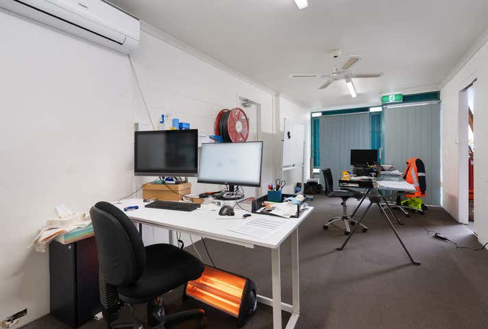 Unit 4, 477 Warrigal Road Moorabbin VIC 3189 - Image 5