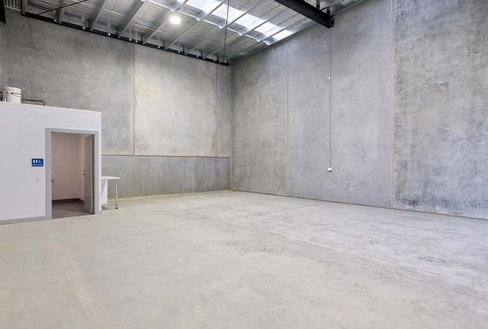 7/11 McRorie Court Cambridge TAS 7170 - Image 8