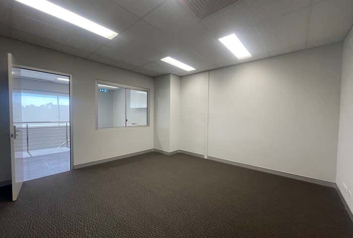60 Distinction Road Wangara WA 6065 - Image 21