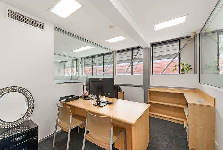 22-24 Harries Road Coorparoo QLD 4151 - Image 14