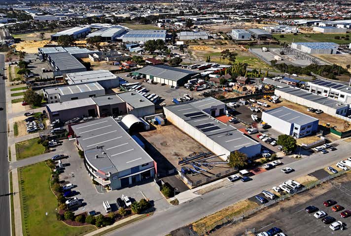 21 Edison Rise Wangara WA 6065 - Image 6