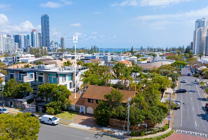 2/6 Tedder Avenue Main Beach QLD 4217 - Image 5