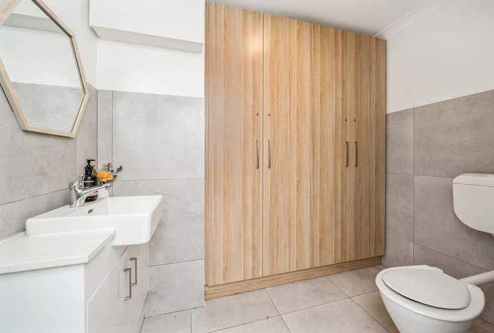 3/108 Royal Street East Perth WA 6004 - Image 4