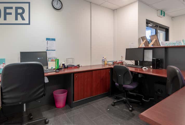 1/437 Yangebup Road Cockburn Central WA 6164 - Image 10