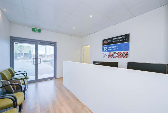 1/8 Hurley Street Canning Vale WA 6155 - Image 15