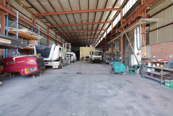 9 Fairbrother Street Belmont WA 6104 - Image 7