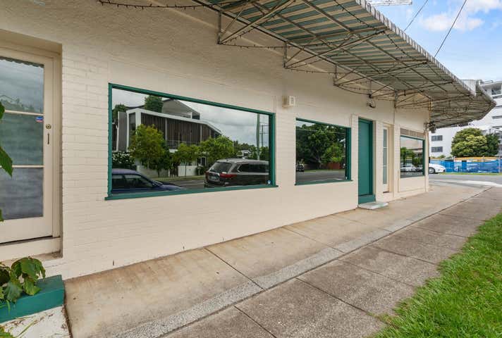 24 Bay Terrace Wynnum QLD 4178 - Image 9
