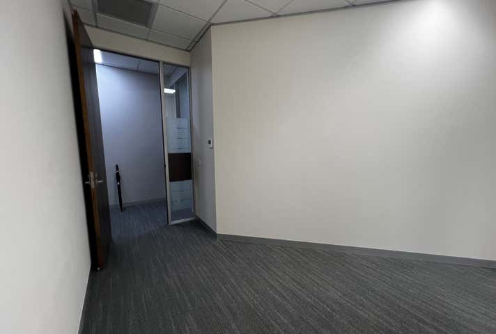 10B/3 Male Street Brighton VIC 3186 - Image 5