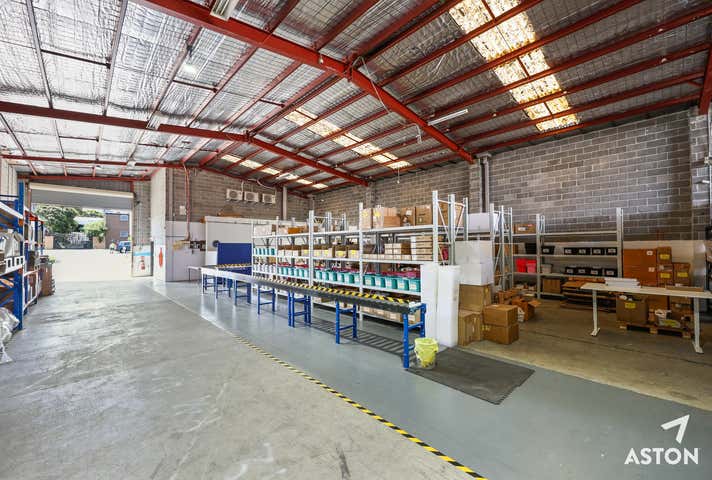 14 Duffy Street Burwood VIC 3125 - Image 6