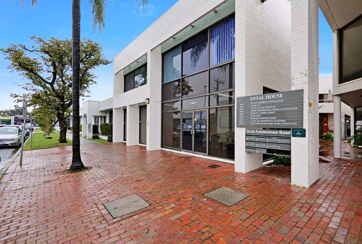 1/20 Twickenham Road Burswood WA 6100 - Image 1