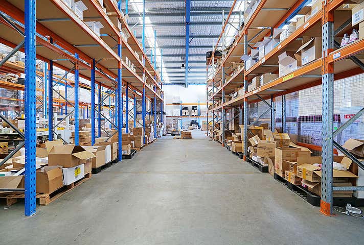 68 Bannister Road Canning Vale WA 6155 - Image 7