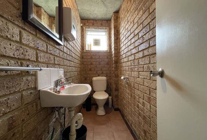 Unit 1, 49 Berriman Drive Wangara WA 6065 - Image 9