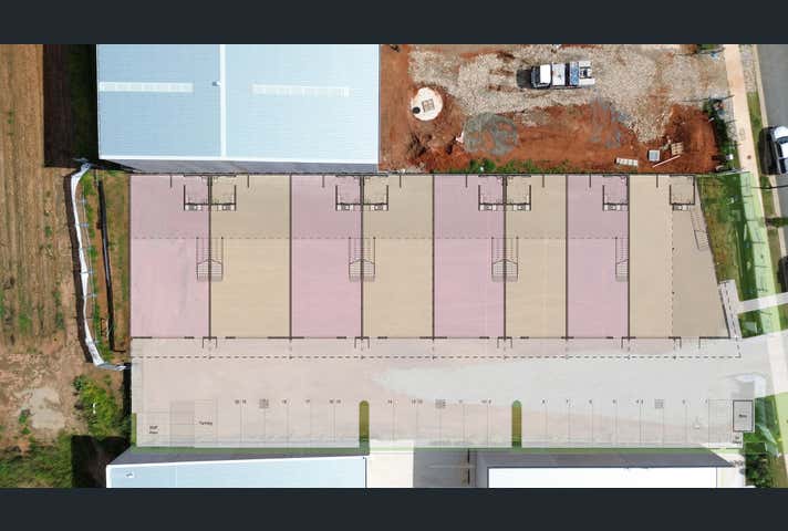 30 Creek Crescent Beerwah QLD 4519 - Image 3