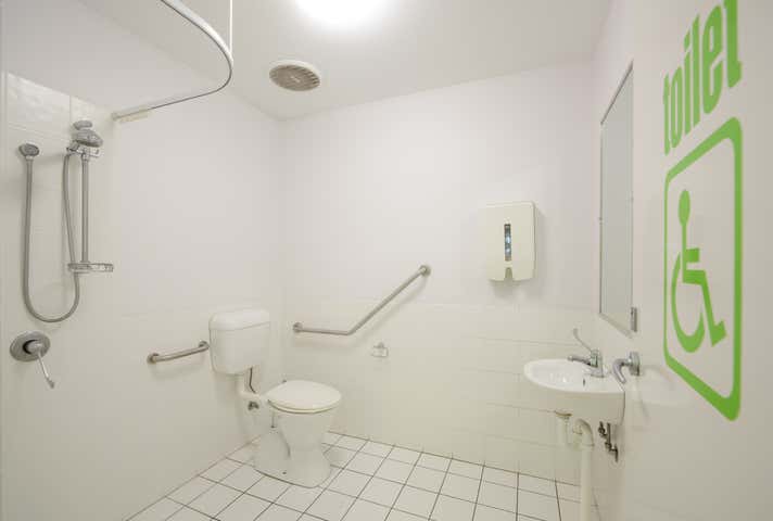 48 Goondoon Street Gladstone Central QLD 4680 - Image 15