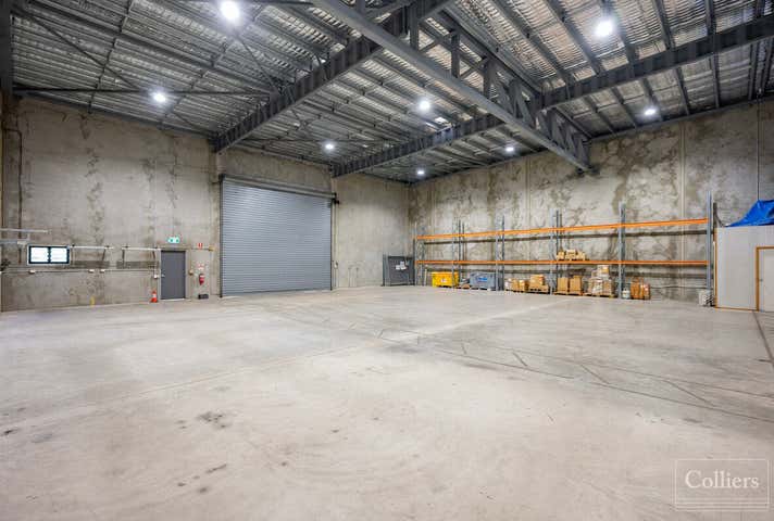 2/719-725 Woolcock Street Mount Louisa QLD 4814 - Image 5