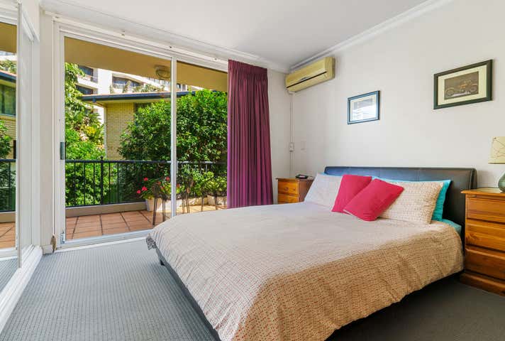 2/4-6 Northcliffe Terrace Surfers Paradise QLD 4217 - Image 12