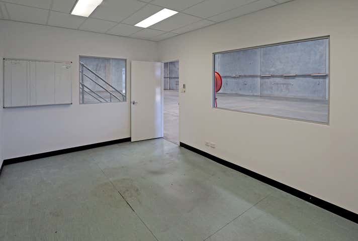 21 Colin Jamieson Drive Welshpool WA 6106 - Image 17