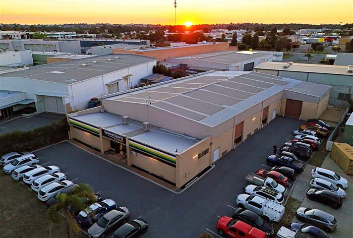 5 Corbusier Place Balcatta WA 6021 - Image 2