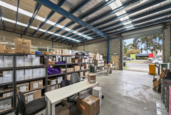 2/25-41 Redwood Drive Dingley Village VIC 3172 - Image 8