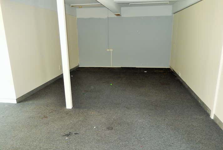 273 Brisbane Street Ipswich QLD 4305 - Image 15