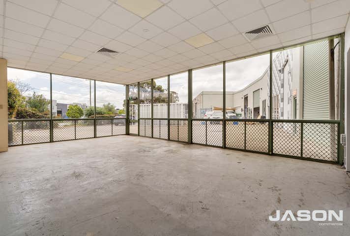 1/50 Barrie Road, Tullamarine, 1/50 Barrie Road Road Tullamarine VIC 3043 - Image 2