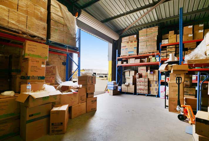 Unit 2, 8 Ryelane Street Maddington WA 6109 - Image 8