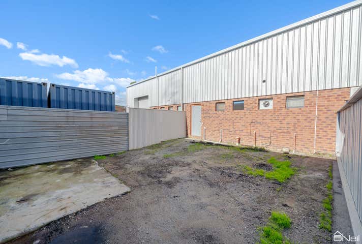 4/6 Tinga Place Kelmscott WA 6111 - Image 10