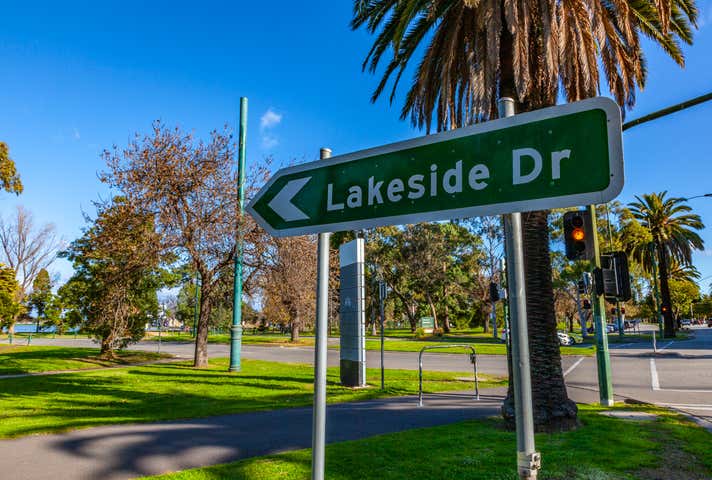 Level 2, West, 608  St Kilda Road Melbourne VIC 3004 - Image 24