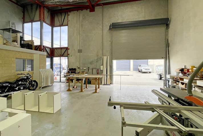 Unit 4, 10 Fallon Road Landsdale WA 6065 - Image 6