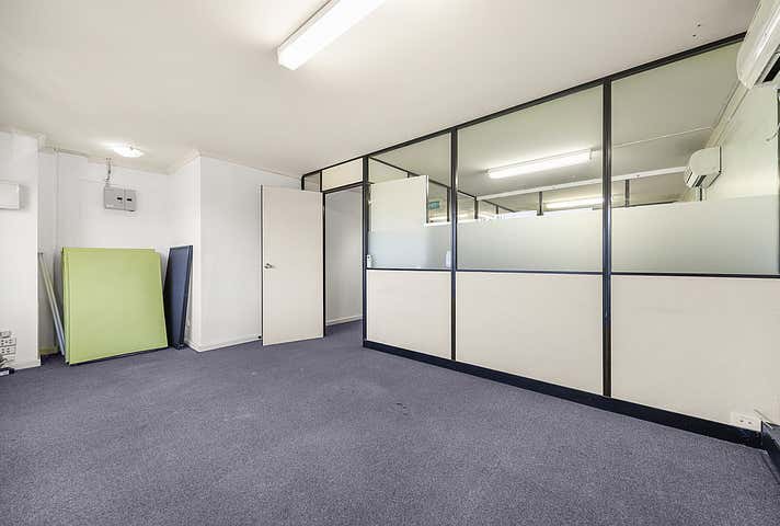 2/11 Dunearn Road Dandenong North VIC 3175 - Image 10