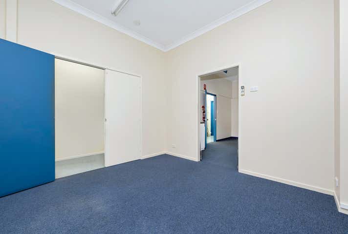 4/36-40 Ingham Road West End QLD 4810 - Image 9