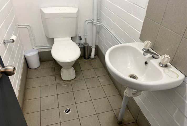 Unit 4, 30 Paramount Drive Wangara WA 6065 - Image 15