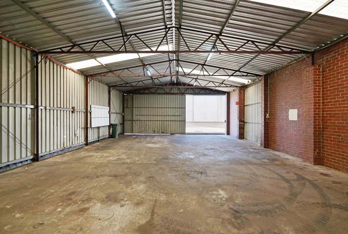 16 Muros Place Midvale WA 6056 - Image 9