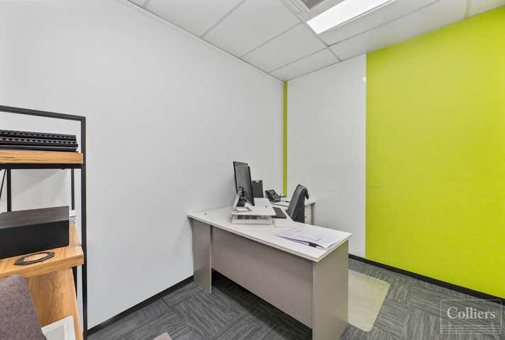 2/108 Charters Towers Road Hermit Park QLD 4812 - Image 4