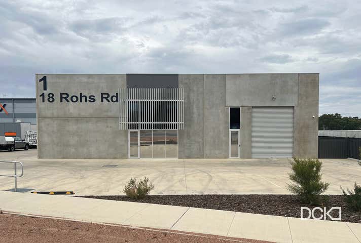 1/18  Rohs Road East Bendigo VIC 3550 - Image 1