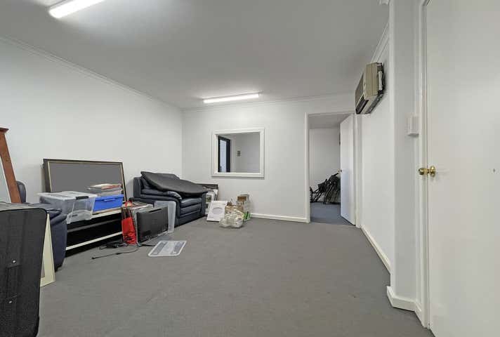 Unit 3, 52 Clavering Road Bayswater WA 6053 - Image 5