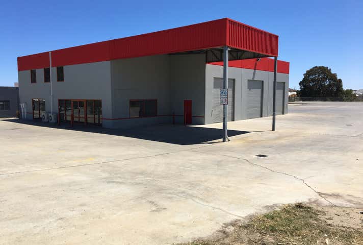 47 Buckingham Drive Wangara WA 6065 - Image 5