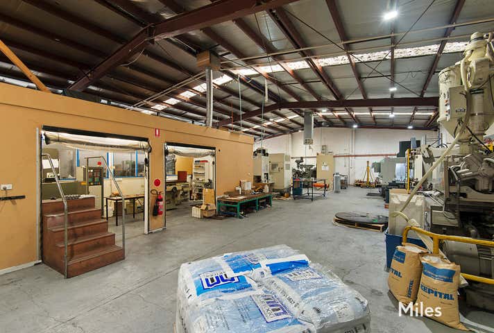 27 Strong Avenue Thomastown VIC 3074 - Image 4