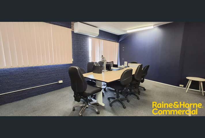 Suite 8, 76 Henry Street Penrith NSW 2750 - Image 4